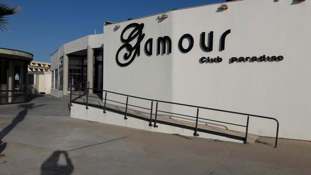 Clubber Naturiste Design Agde Buitenkant foto